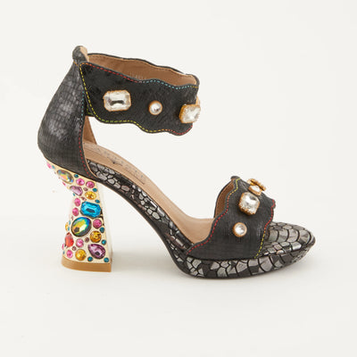 L' Artiste Jewel Sandal, Black - Essential Elements Chicago