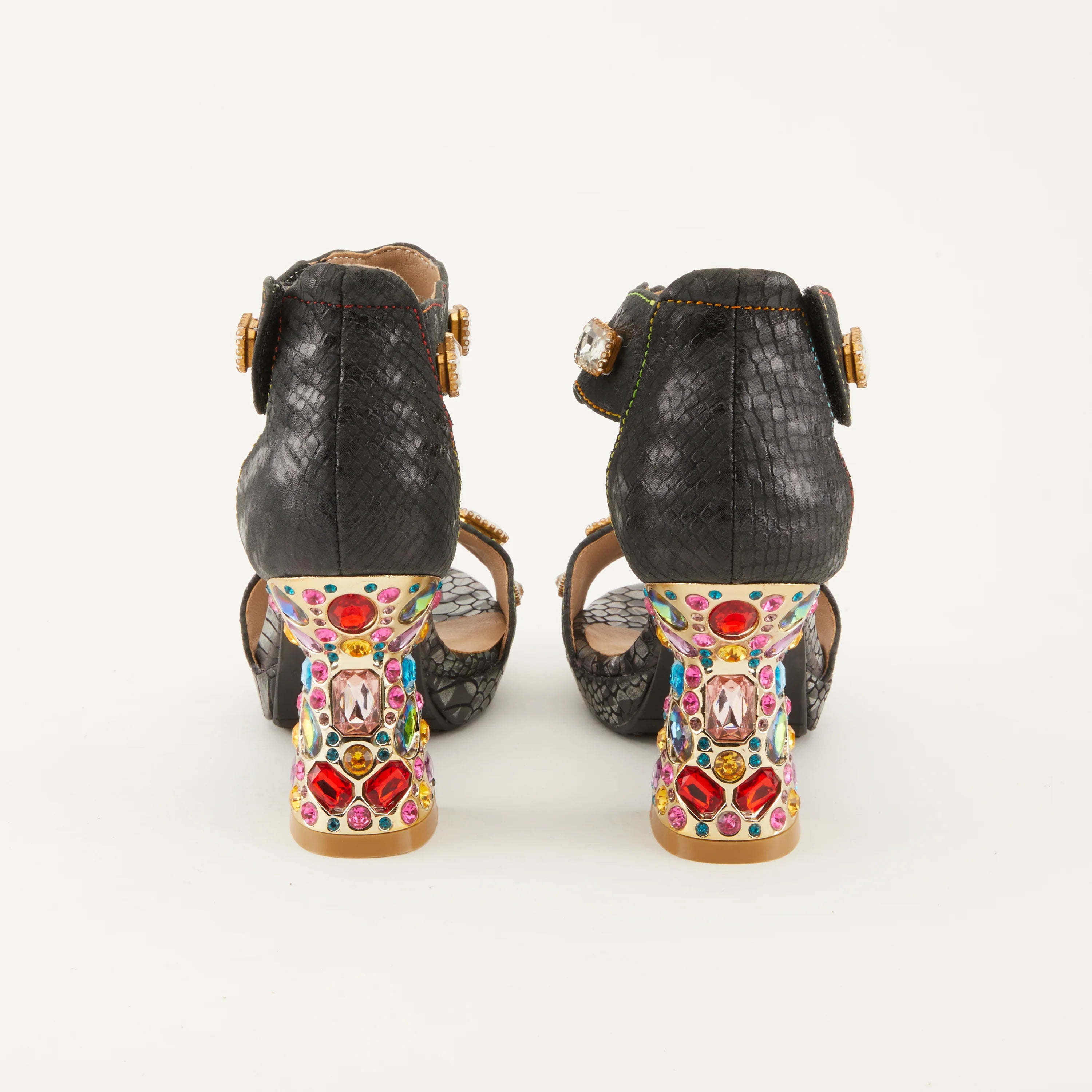 L' Artiste Jewel Sandal, Black - Essential Elements Chicago
