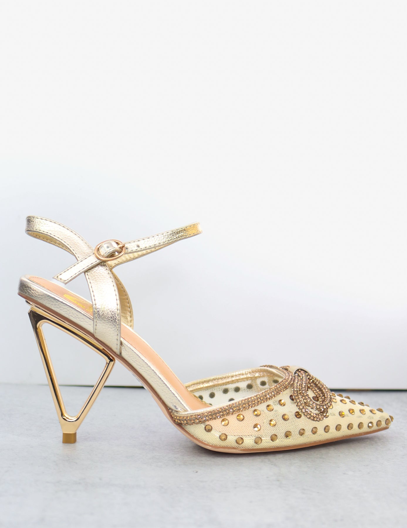 Lady Couture Gloria Pump - Essential Elements Chicago