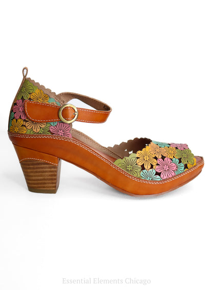 L'Artiste Avnia Sandal - Essential Elements Chicago