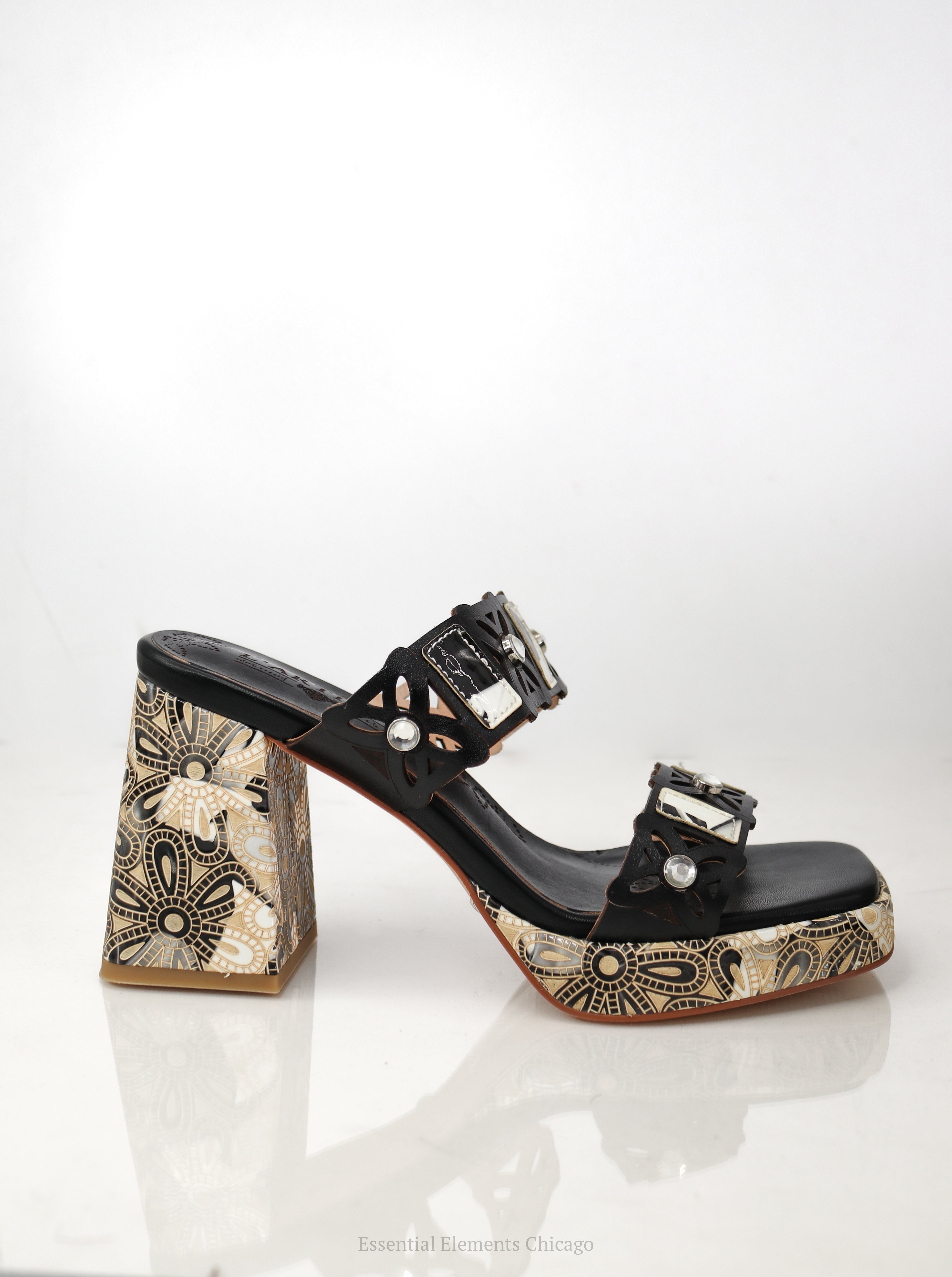 L'Artiste Ellah Sandals - Essential Elements Chicago