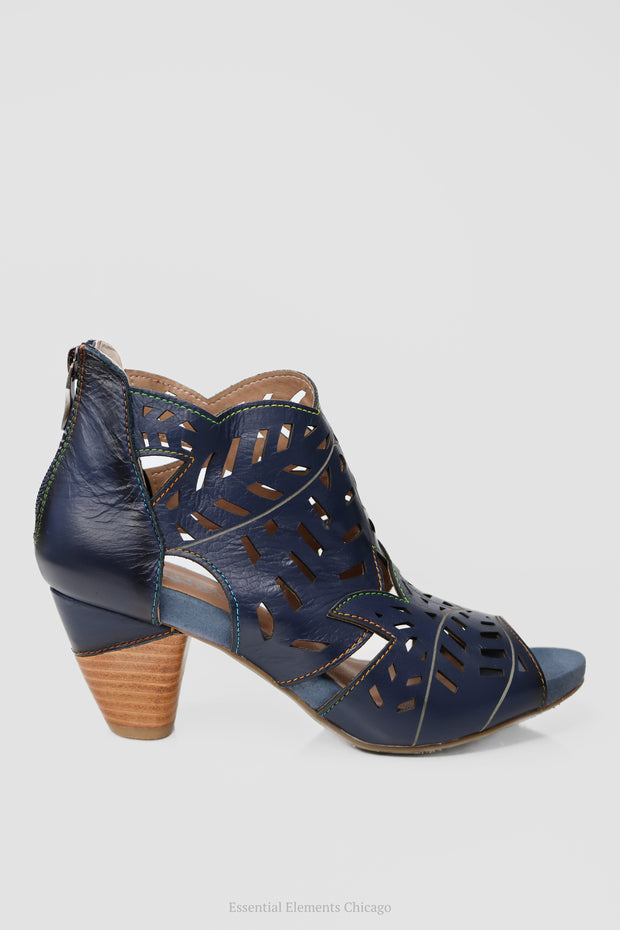 L'Artiste Icon Sandal, Navy - Essential Elements Chicago