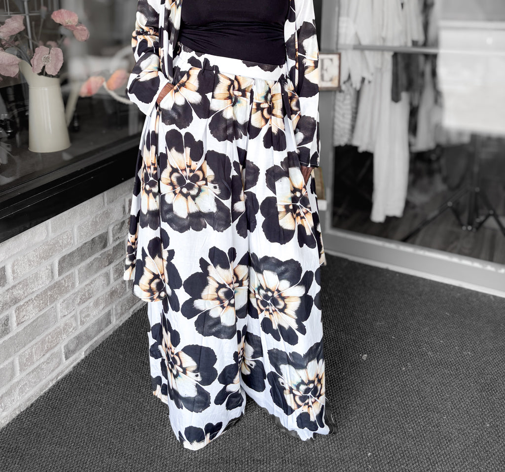 Luukaa Elvina Pant - Essential Elements Chicago