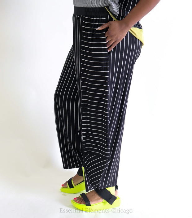 Luukaa Focus Striped Pants - Essential Elements Chicago