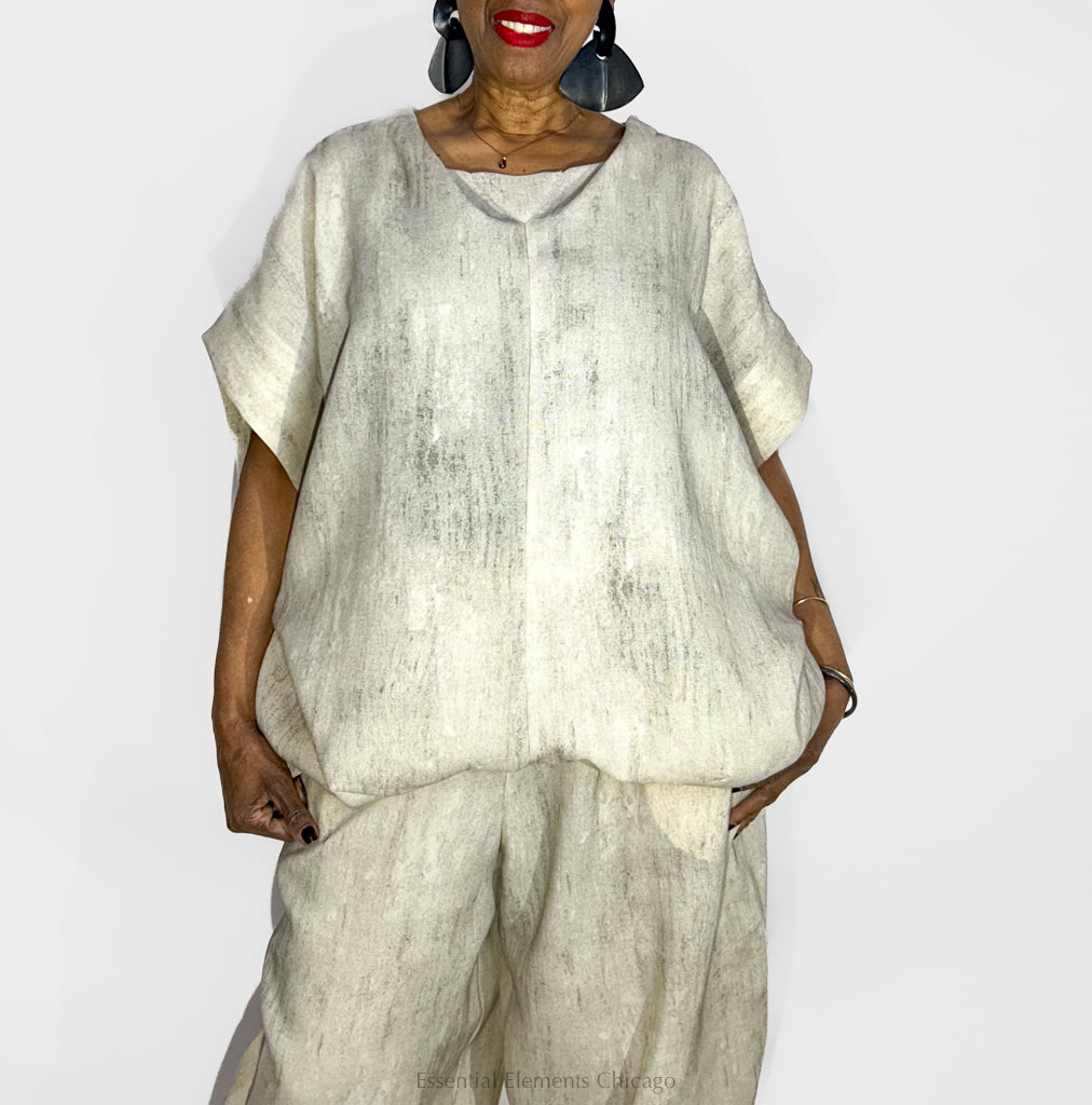 Moyuru Textured Top, Grey - Essential Elements Chicago