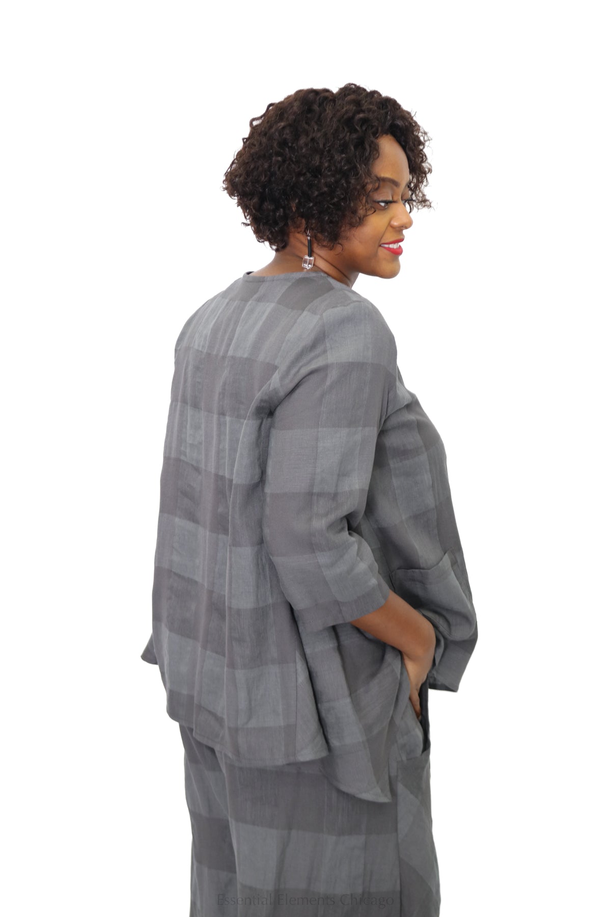 Niche Triangle Top - Essential Elements Chicago