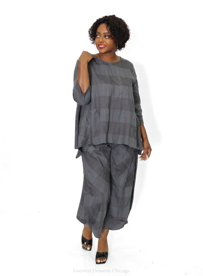 Niche Triangle Top - Essential Elements Chicago