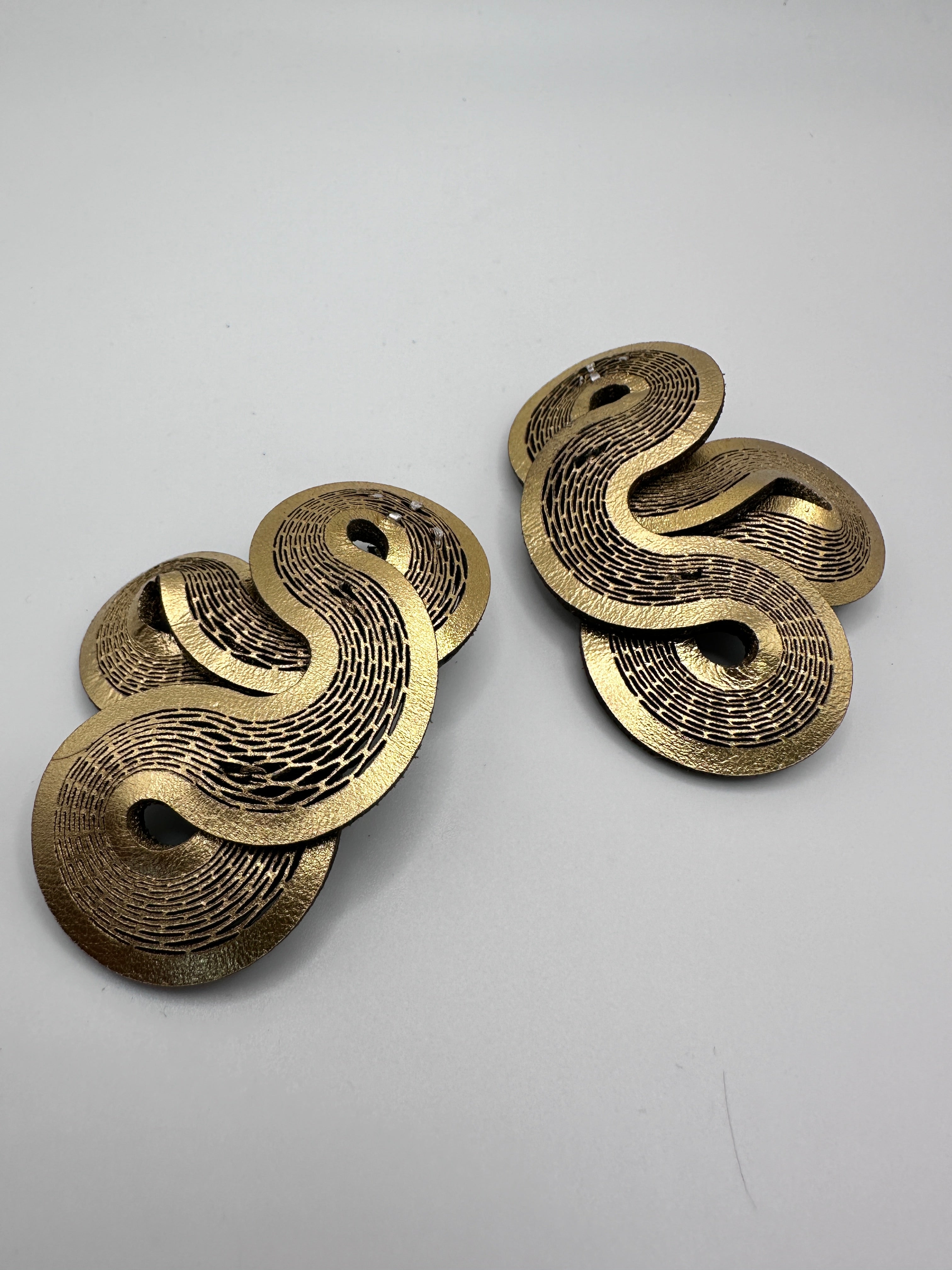 Oropopo Heartthrob Earrings - Essential Elements Chicago