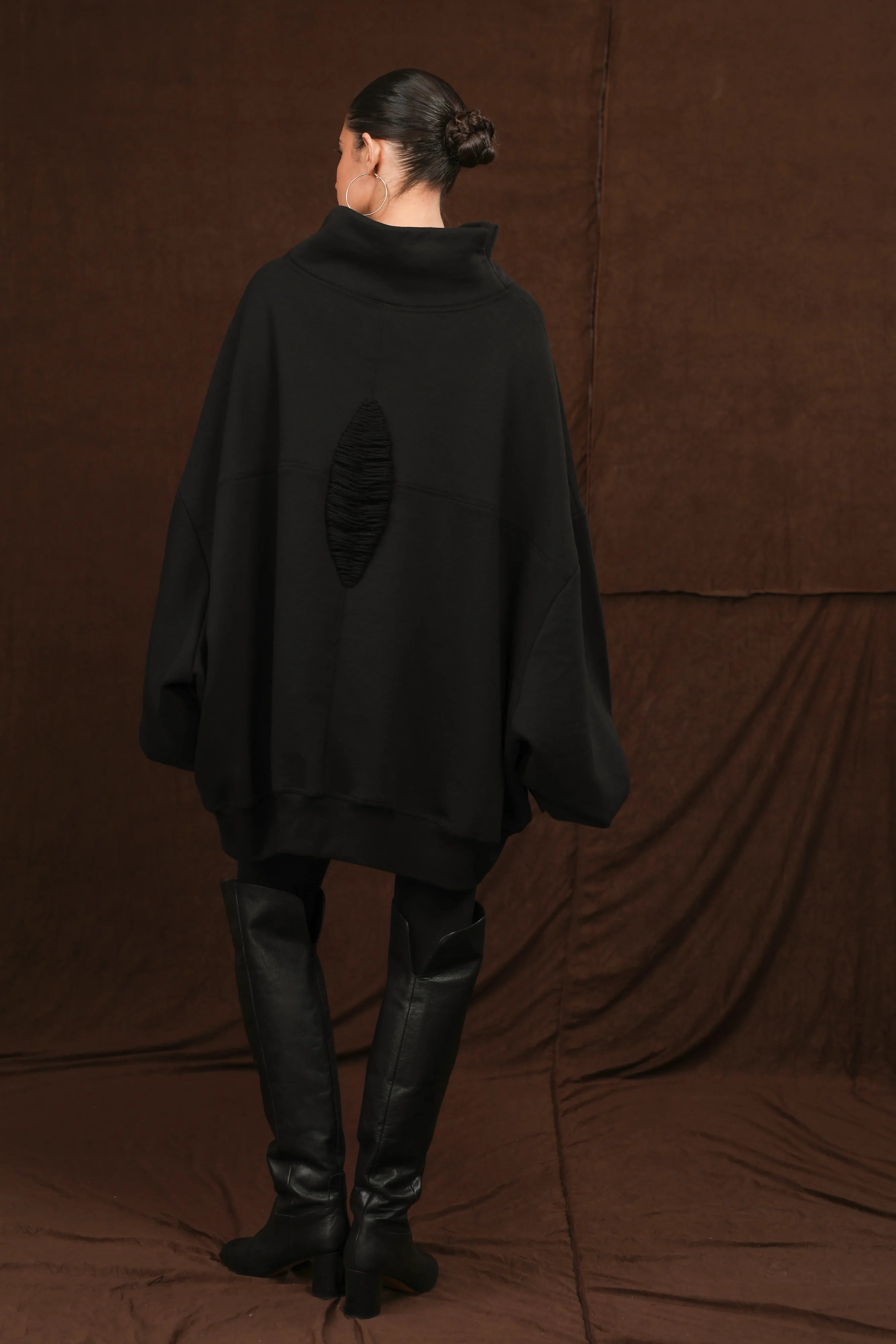 Kedem Sasson Lony Sweater - Essential Elements Chicago