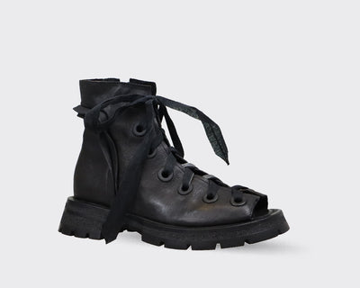 Papucei Jinx Sandal, Black - Essential Elements Chicago