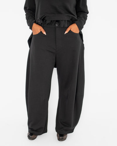 Plüslaive Balloon Pants, Black