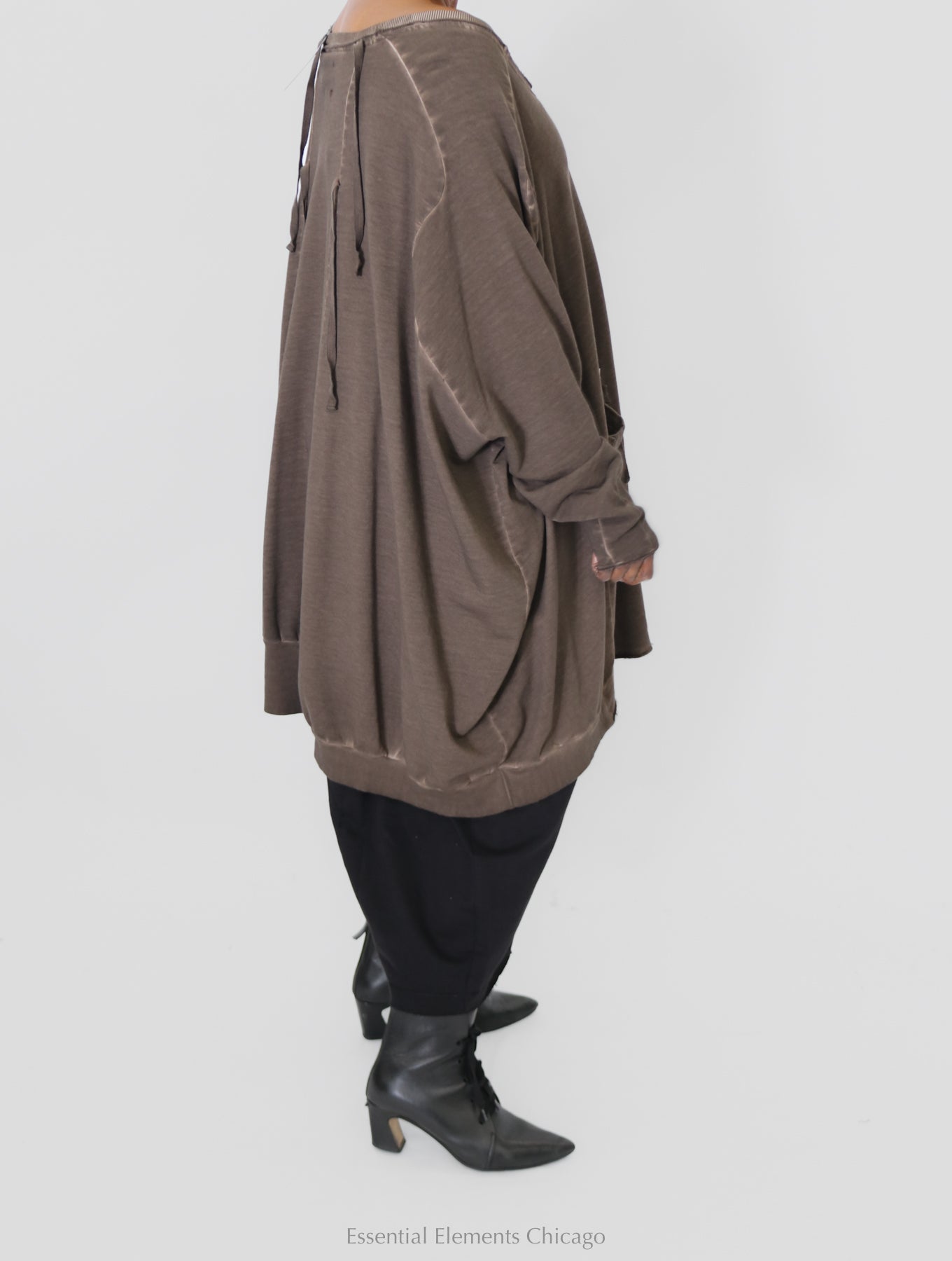 Pluslavie New Wide Long Sweater - Chocolate - Essential Elements Chicago