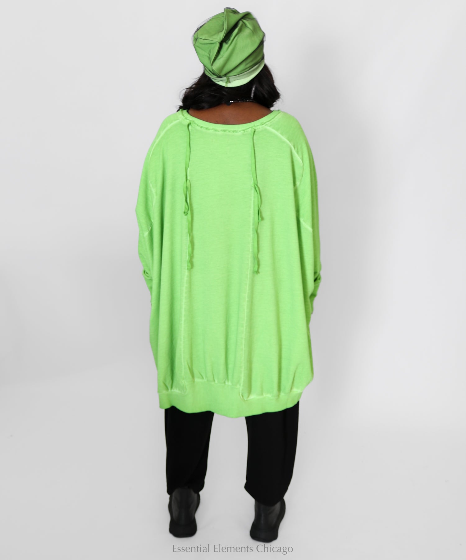 Pluslavie New Wide Long Sweater - Essential Elements Chicago