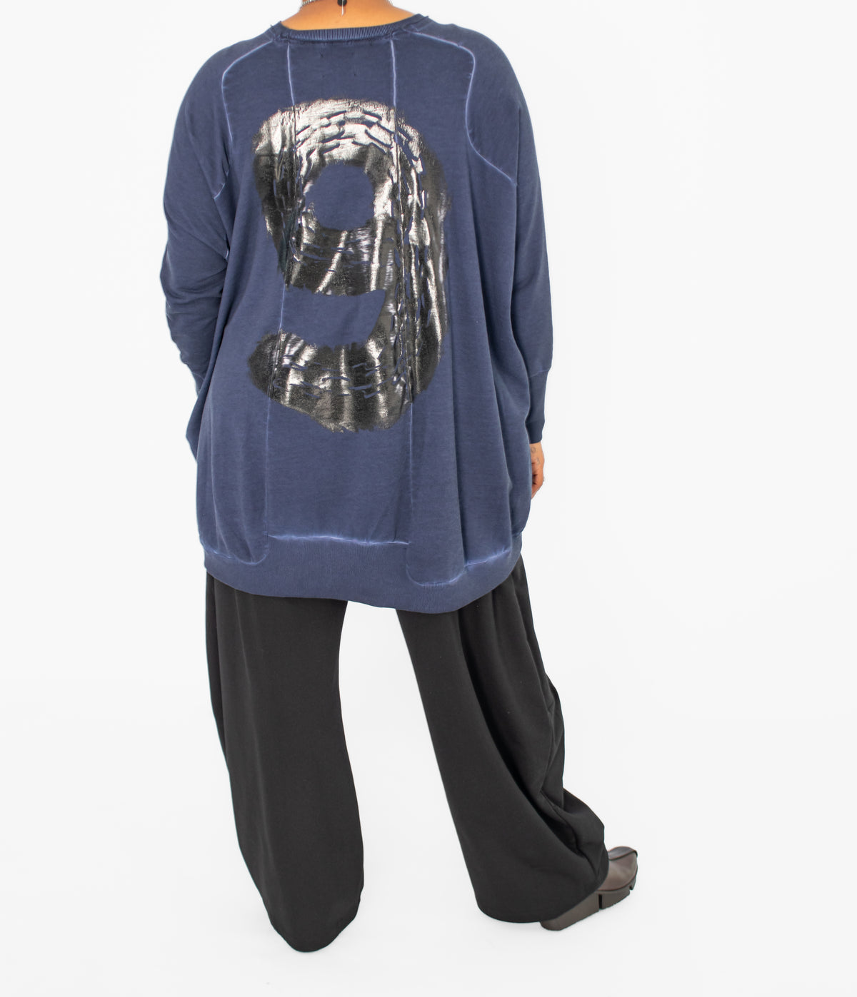 Plüslavie No. 9 Long Sweat Top - Essential Elements Chicago