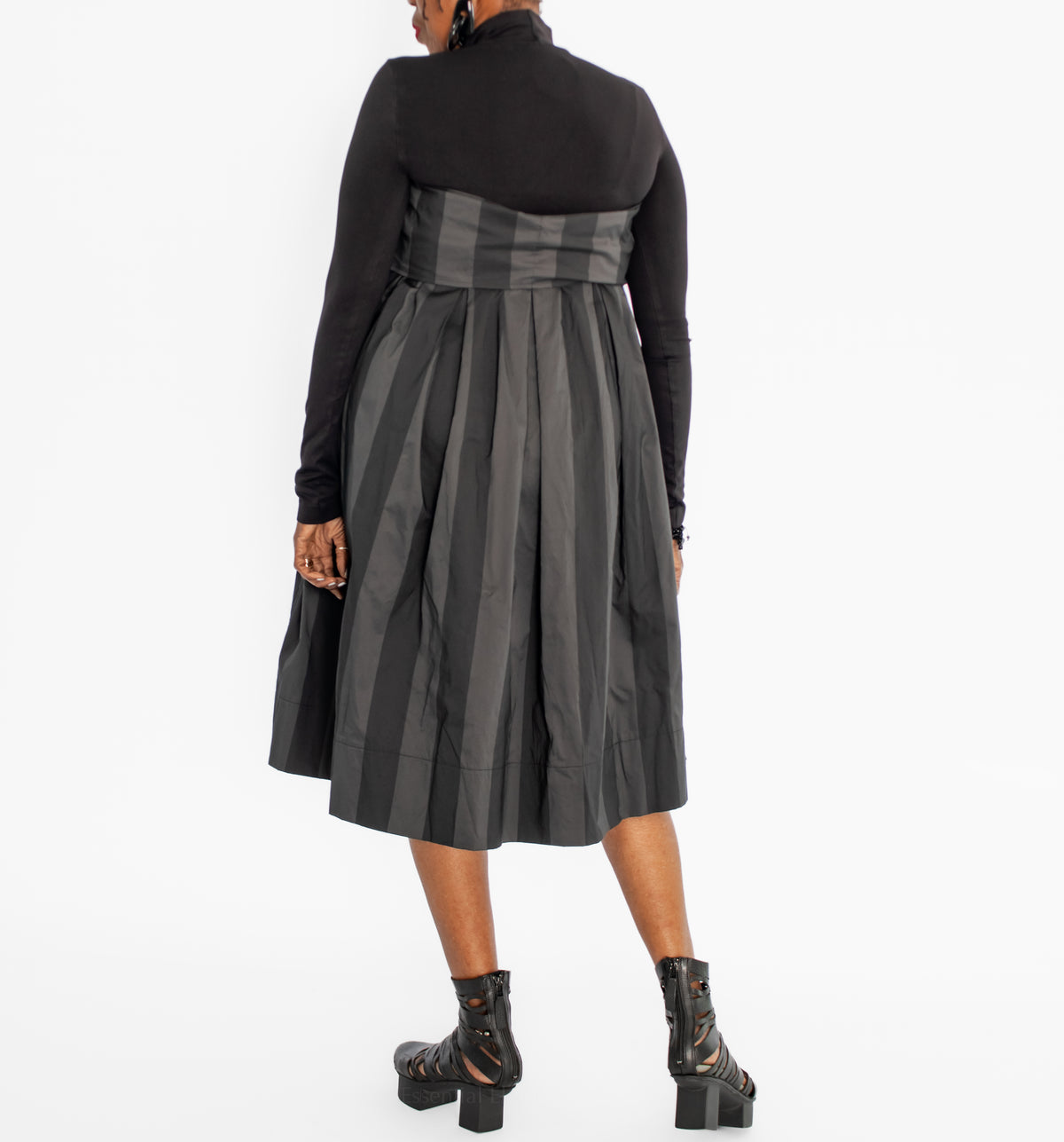 Plüslavie Shorter T Skirt, Wide Stripe - Essential Elements Chicago