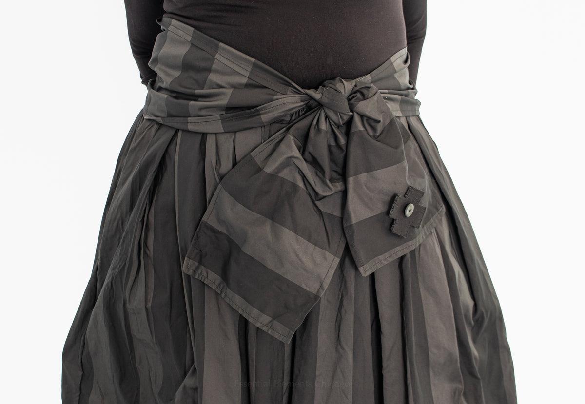 Plüslavie Shorter T Skirt, Wide Stripe - Essential Elements Chicago