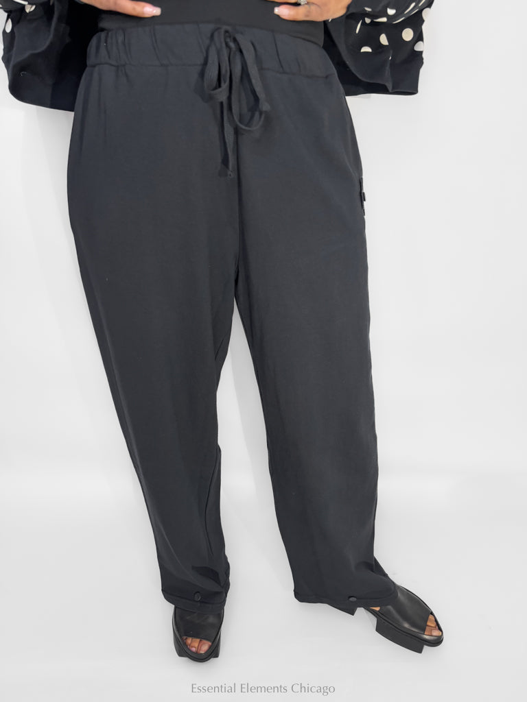 Pluslavie Sweatpants - Essential Elements Chicago