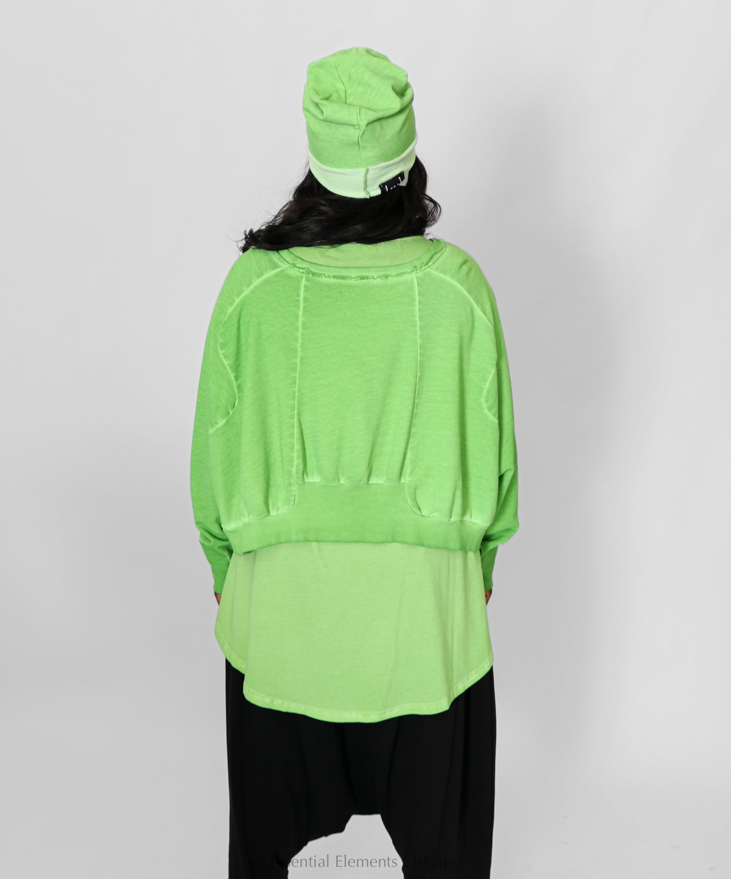 Pluslavie Wide Short Sweater - Pistachio - Essential Elements Chicago
