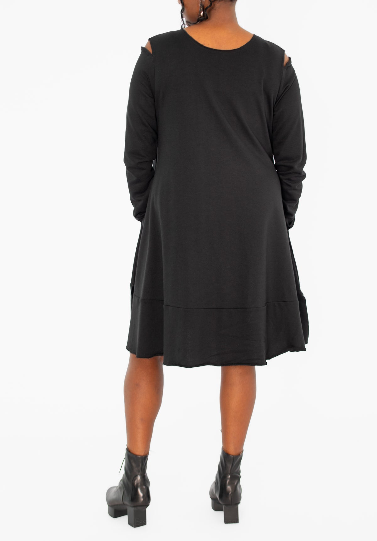 Plüslavie Winter Terry Dress - Essential Elements Chicago