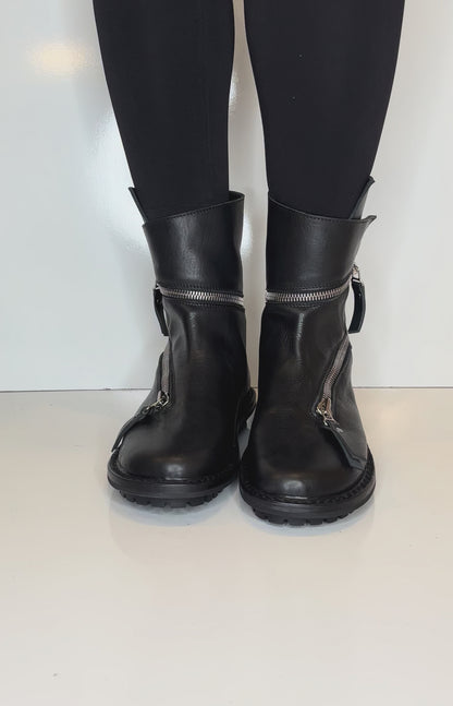 Trippen Helix Boots - Black