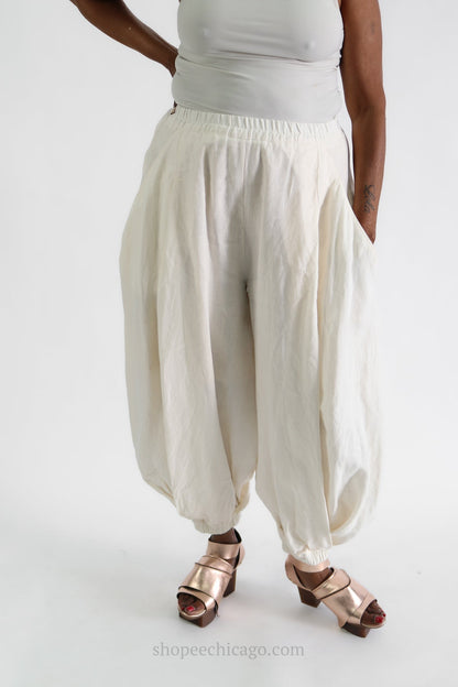 Risona Nelin Pant - Essential Elements Chicago