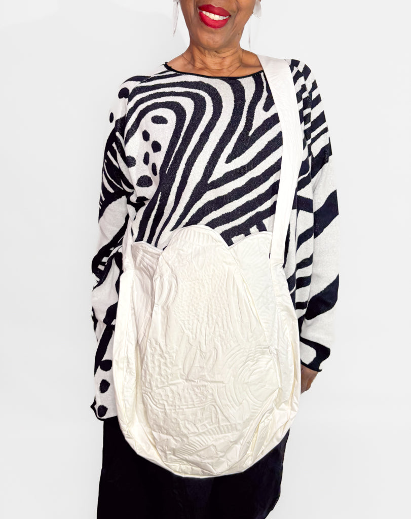 Rundholz Tulip Crossbody Bag - Essential Elements Chicago