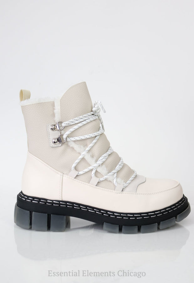 Spring Step Supertramp Boots, Off White - Essential Elements Chicago