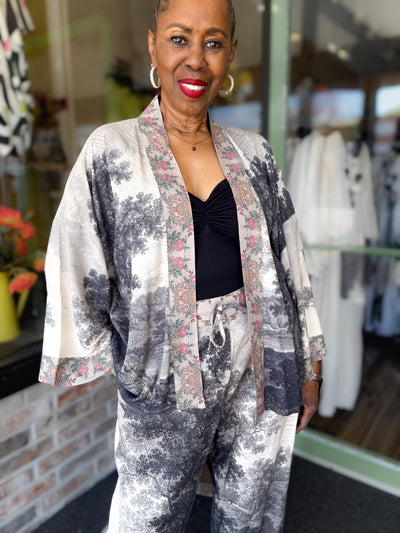 Still I Rise Pixie Duster - Essential Elements Chicago