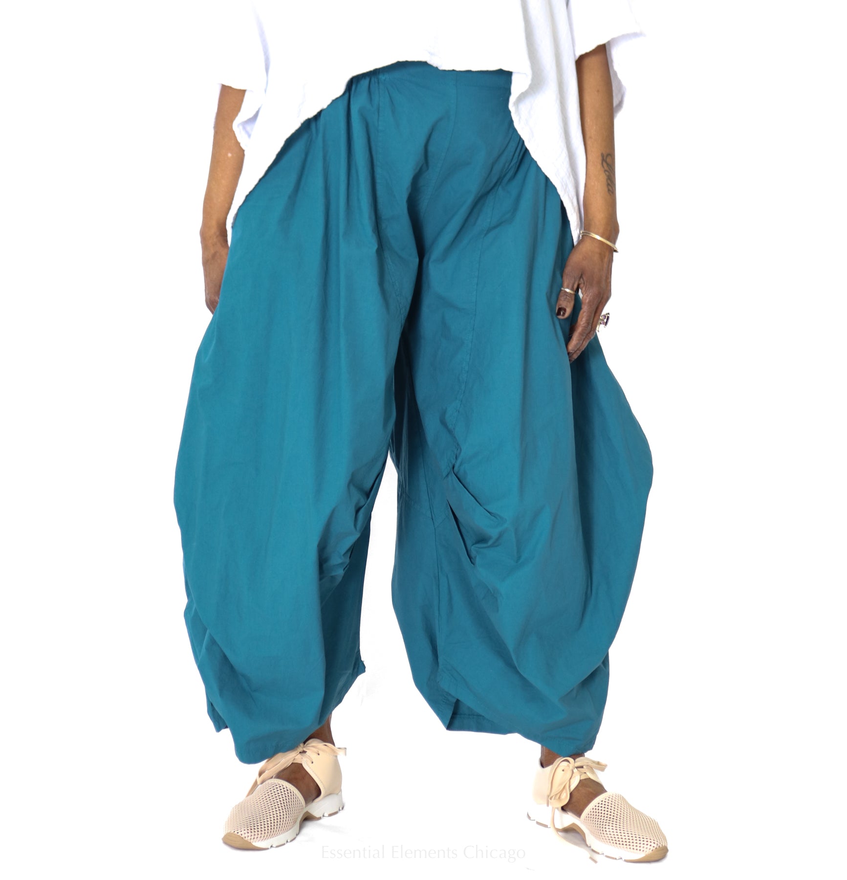 T by Transparente Balloon Pants - Essential Elements Chicago