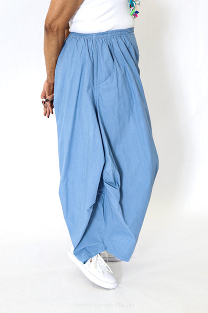 T by Transparente Balloon Pants - Essential Elements Chicago