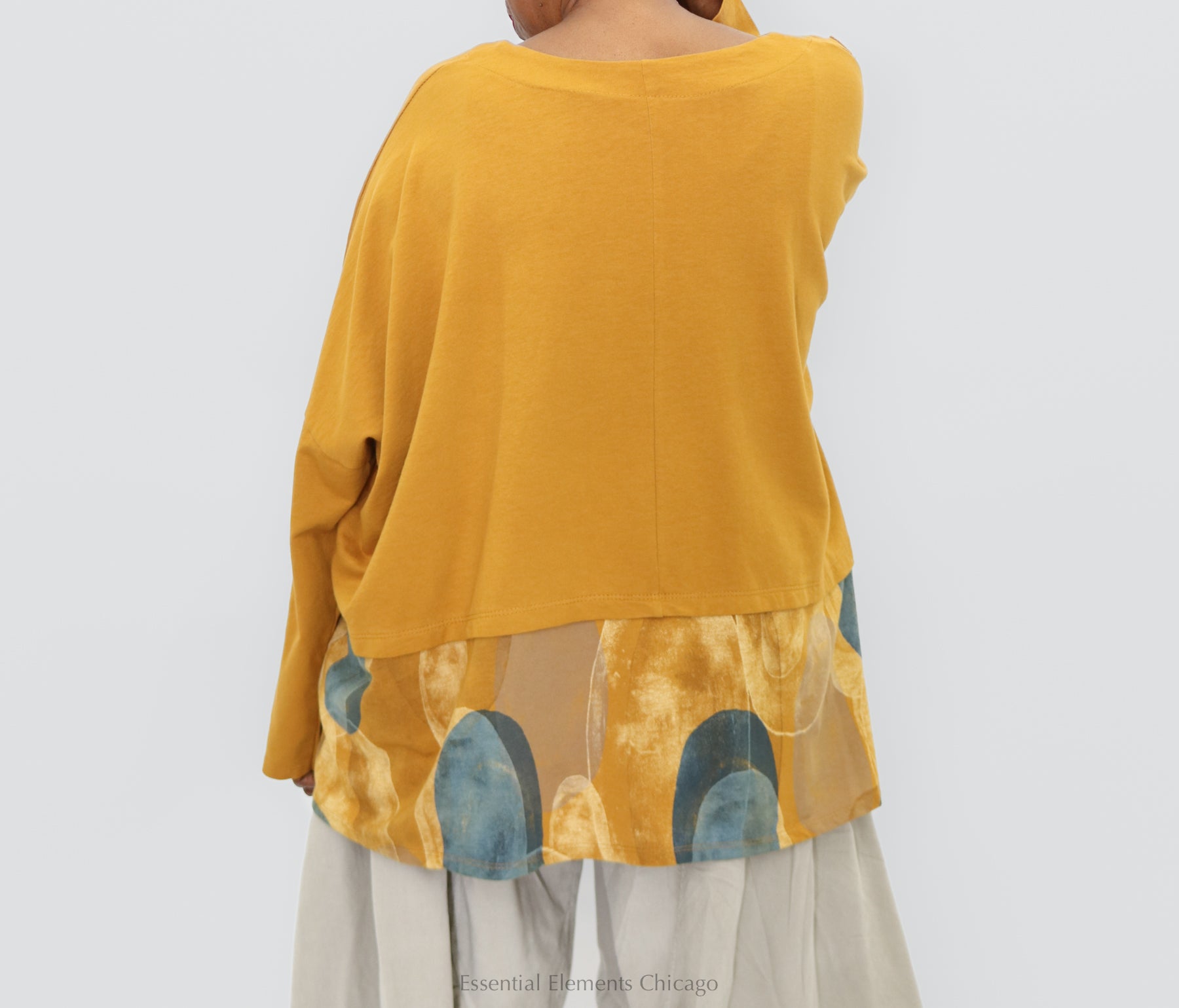 T by Transparente Patch Top - Essential Elements Chicago