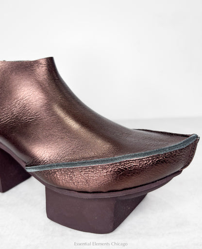 Trippen Simoon Mule, Copper - Essential Elements Chicago