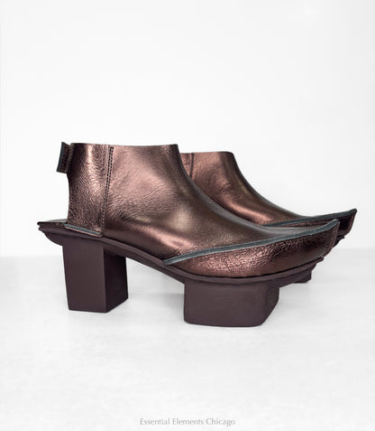 Trippen Simoon Mule, Copper - Essential Elements Chicago