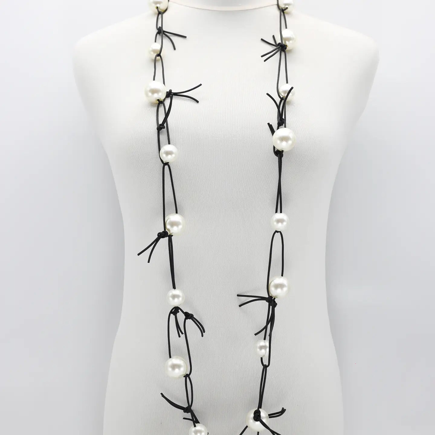 Jianhui London Faux Pearls Chain Necklace - Essential Elements Chicago