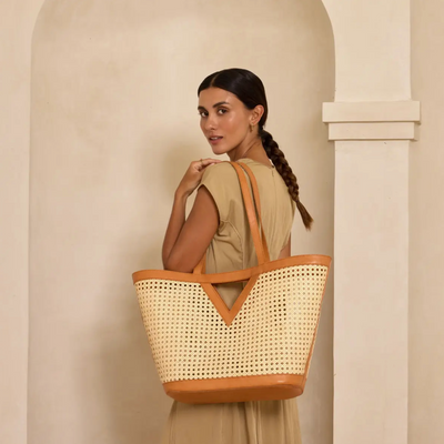 Winding Road Elok Handbag - Essential Elements Chicago